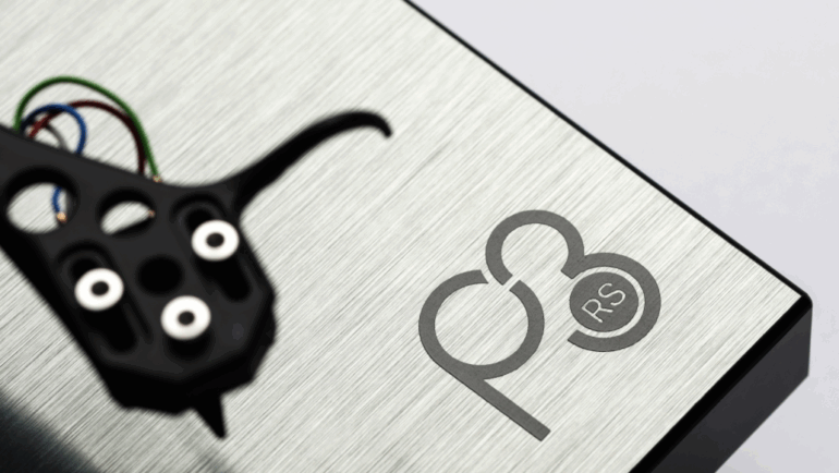 NEU: Rega PLANAR 3 „RS EDITION“